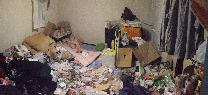 ゴミ屋敷、汚部屋の掃除前